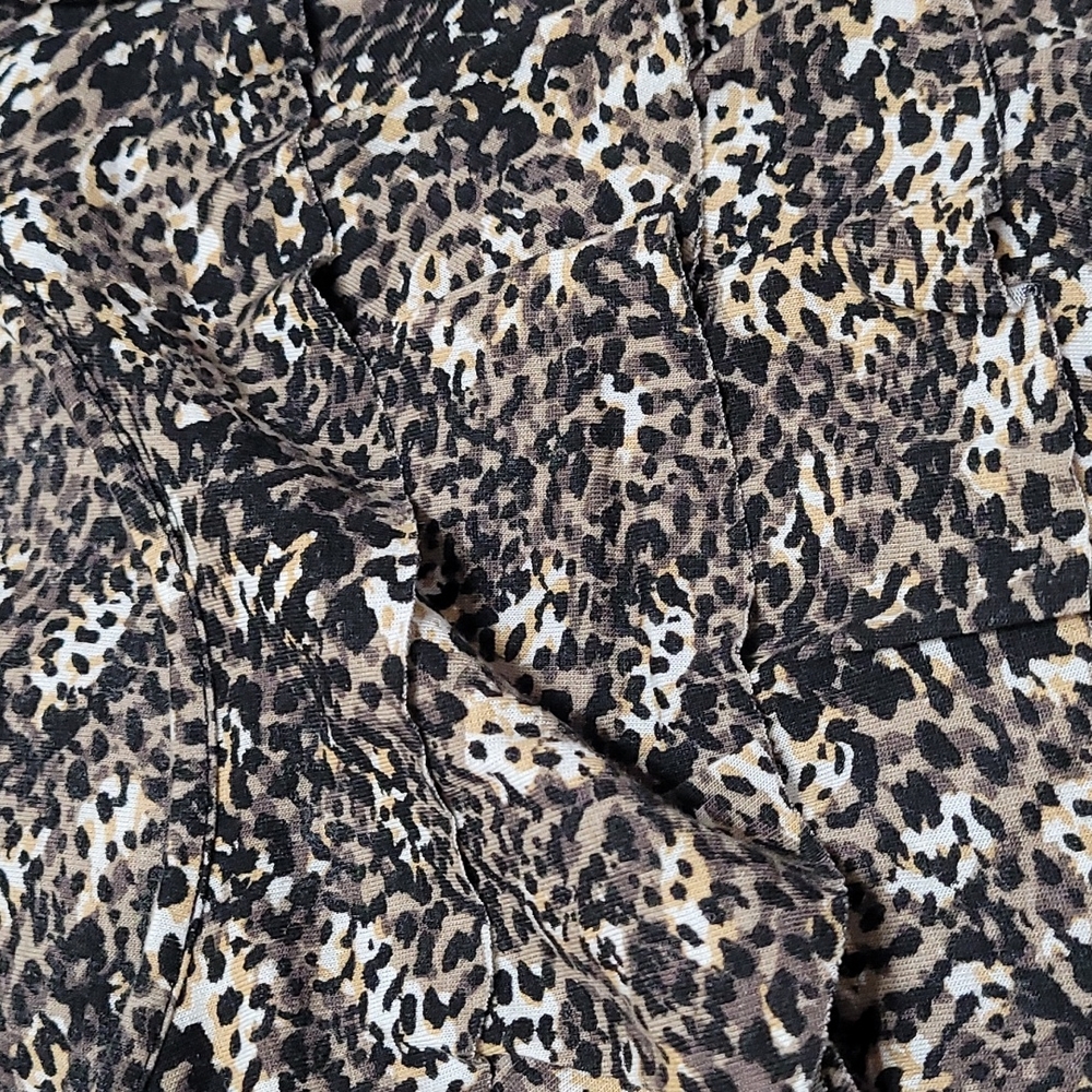 Liz Claiborne - Animal Print Ruffle Tank (Ladies Medium) - Picture 15 of 15
